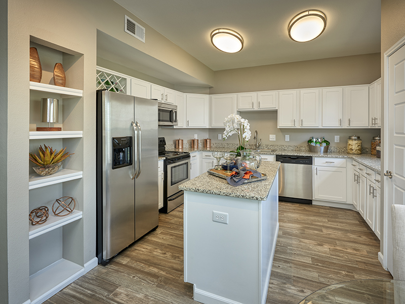Kitchen | Retreat at Cheyenne Mountain | CO Apartments