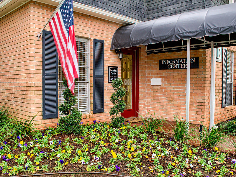 Leasing Office | Cordova Regencyq
