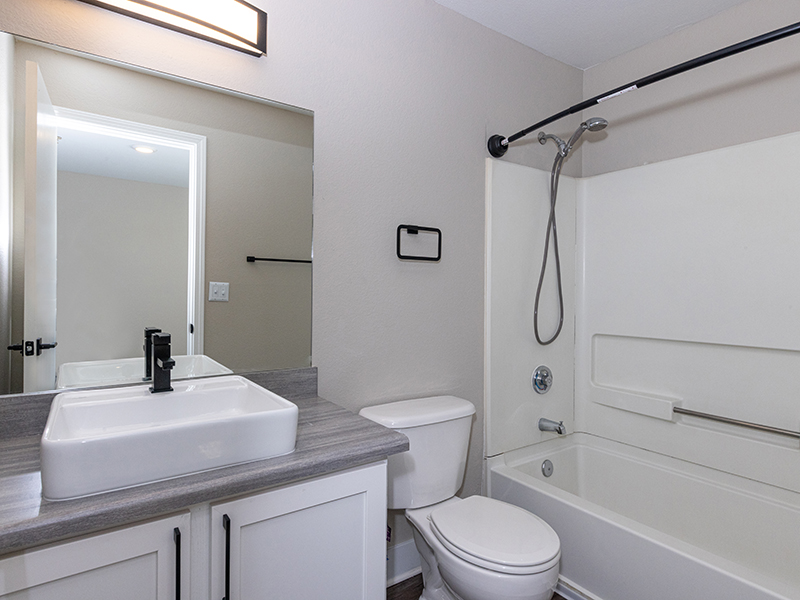 Bathroom | Sierra Point