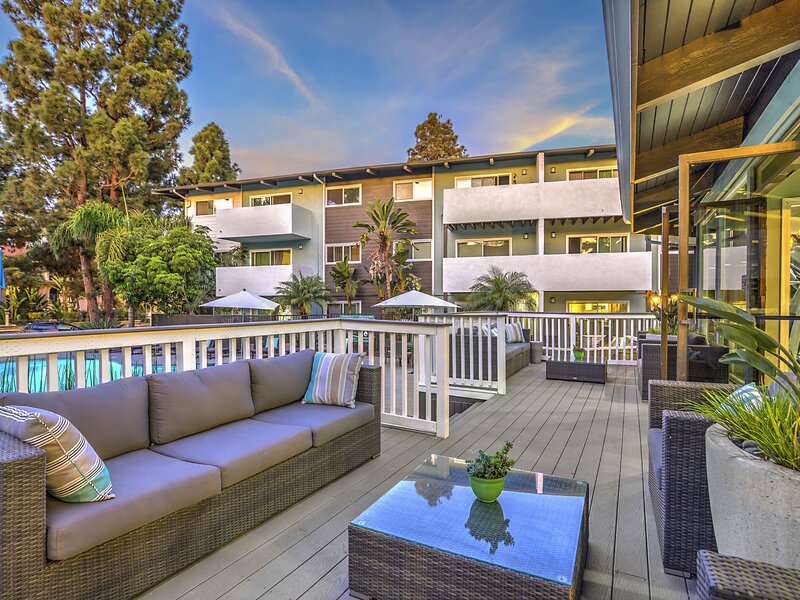 Outdoor Lounge | Atwater Cove Apartments in Costa Mesa, CA