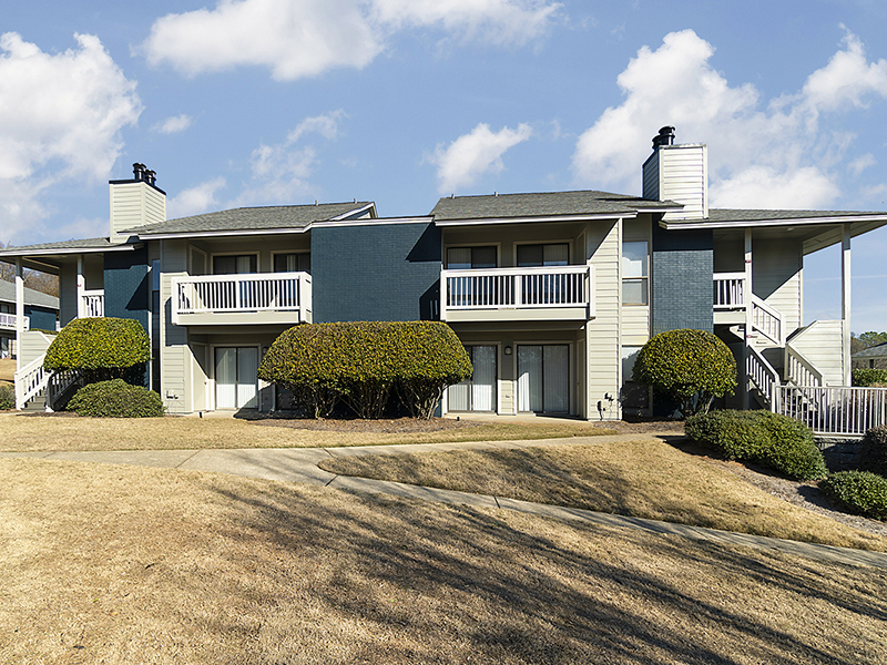 Building Exterior | Orchard Park Apartments in Greenville, SC