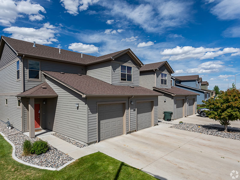 Townhome Exterior | College Park Townhomes Gillette, WY
