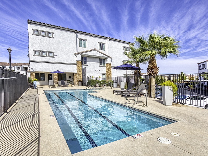 Swimming Pool | Cornerstone Park