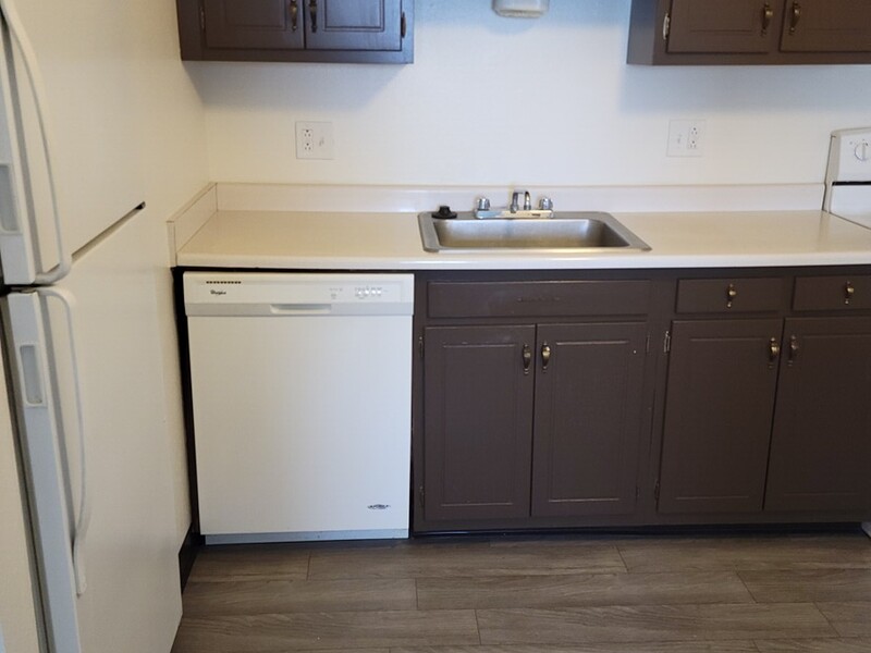 Kitchen | Conquistador Apartments in Casper, WY