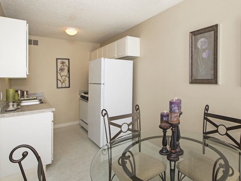 Copper Chase | Dining Area