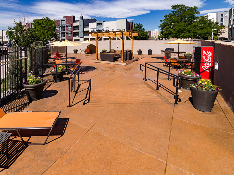 BBQ Area | Arista Flats