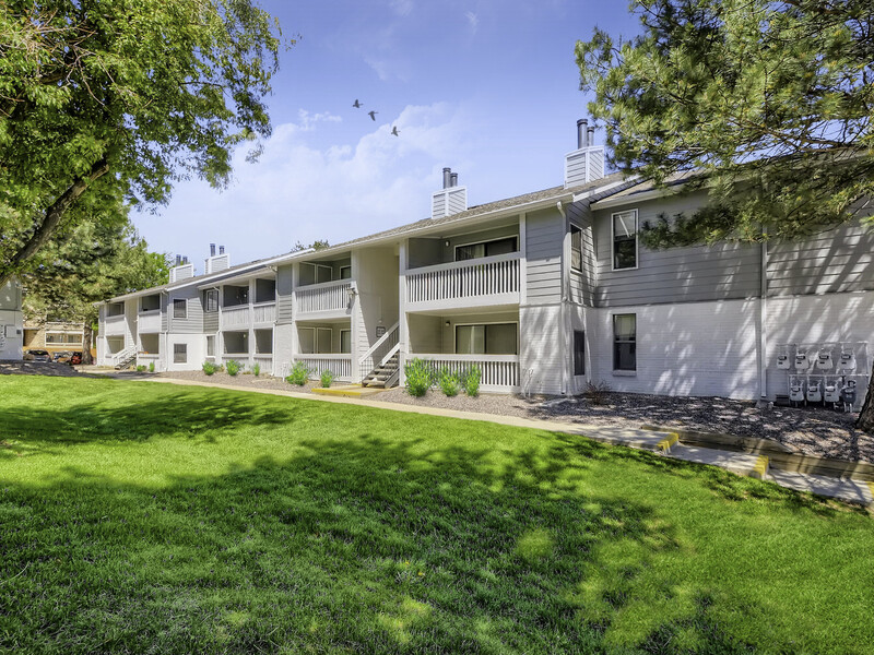Apartment Building | Preserve at City Center Apartments in Aurora, CO