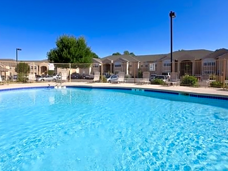 Las Lomas Swimming Pool