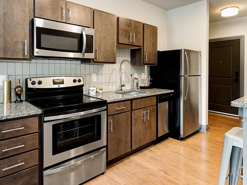 Kitchen | 303 Front Street Apartments in Columbus, OH