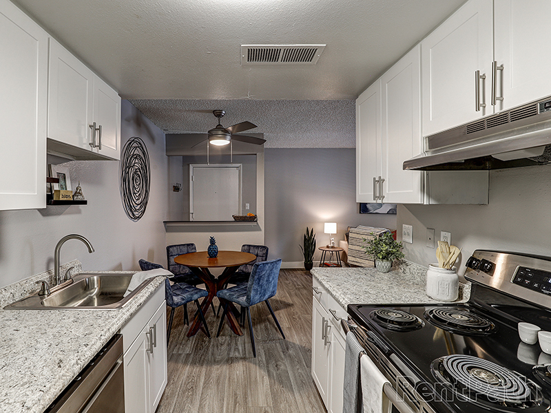 Kitchen and Dining Room | Edge at Fitzsimons Apartments in Aurora, CO