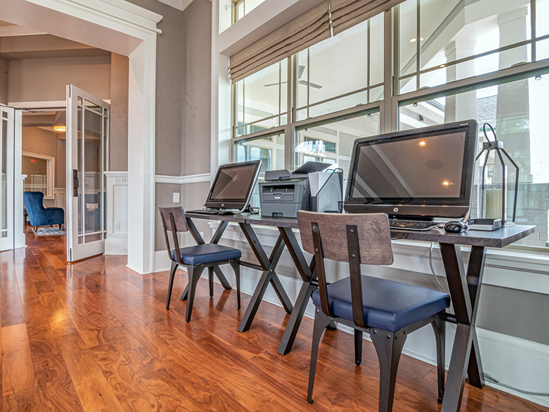 Business Center | Crest at Brier Creek