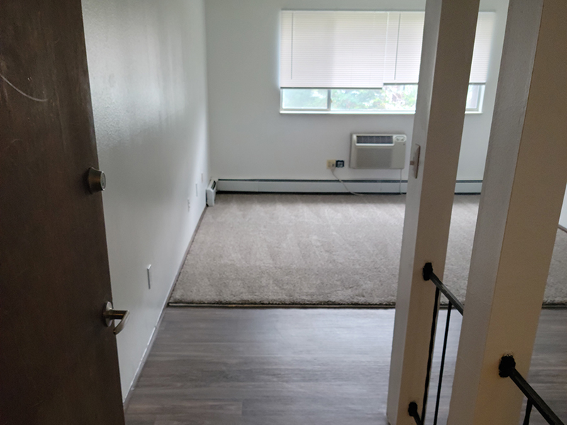 Living Area | Conquistador Apartments in Casper, WY