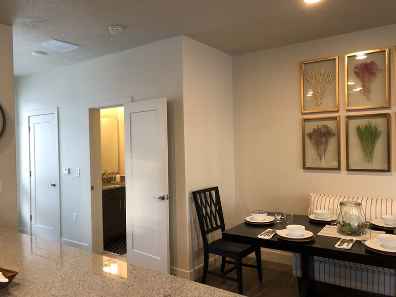 Dining Room | Majestic Townhomes