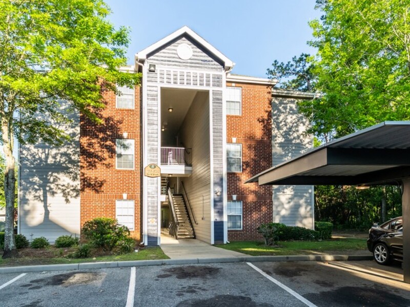 Apartment Building | The Social 1600 Student Living in Tallahassee, FL