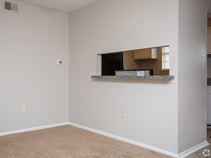 Front Room | Kingston Point Apartments in Baton Rouge, LA