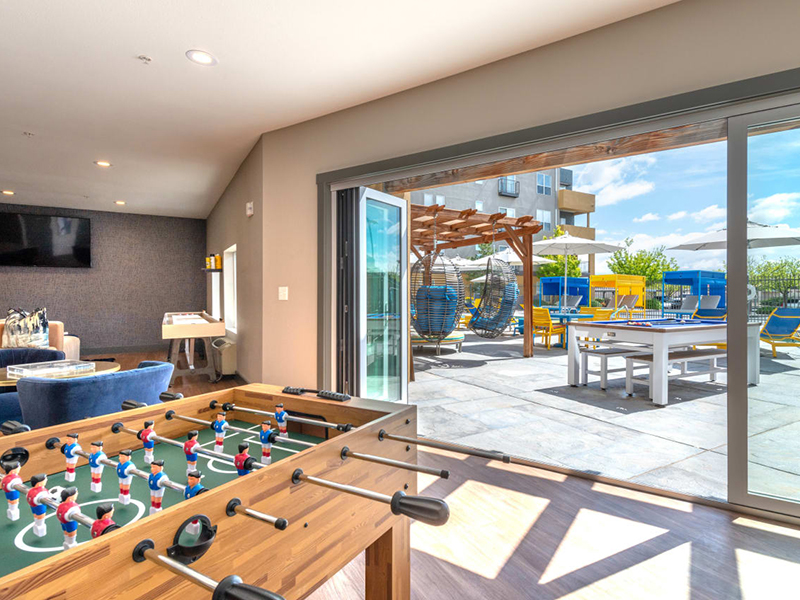 Gameroom | Solaire Apartments in Albuquerque, NM
