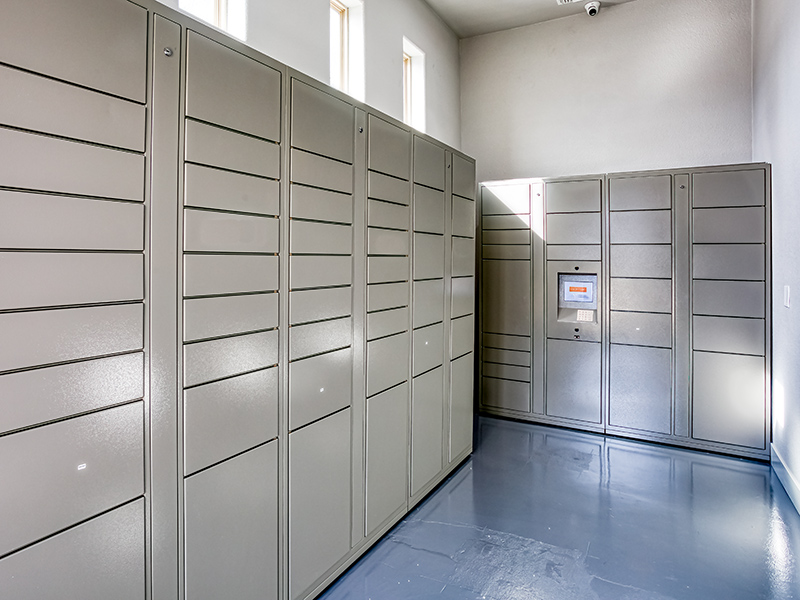 Parcel Lockers | Cornerstone Park