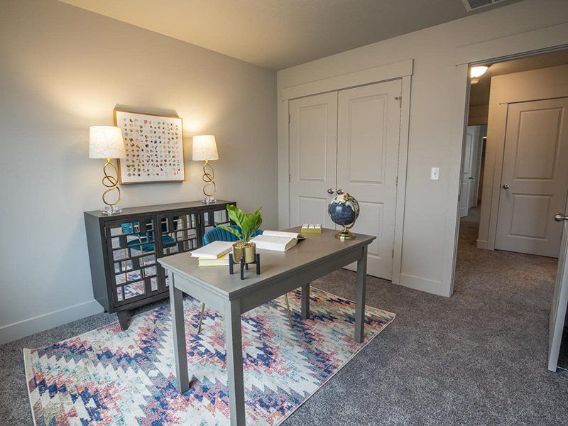 Room | Haven Cove Townhomes
