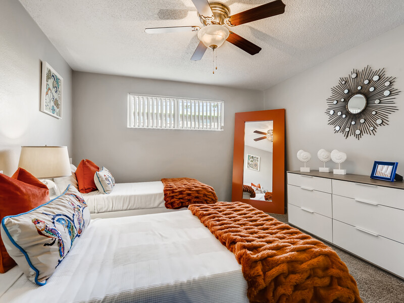 Large Bedroom | Omnia McClintock Apartments in Tempe, AZ