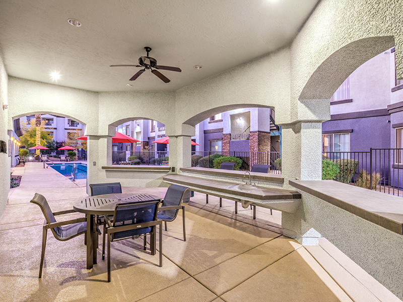 Outdoor Lounge | Tribeca North Luxury Apartments