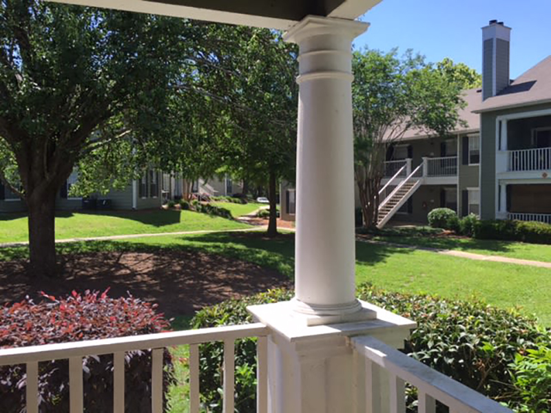 Balcony | Plantations at Pine Lakes