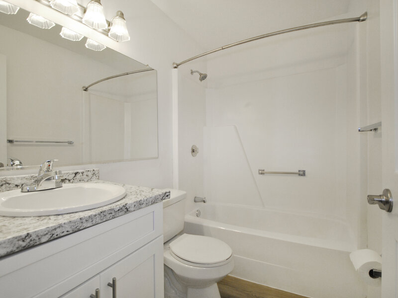 Beautiful Bathroom | 3 Bedroom | Township Square Apartments in Saginaw, MI