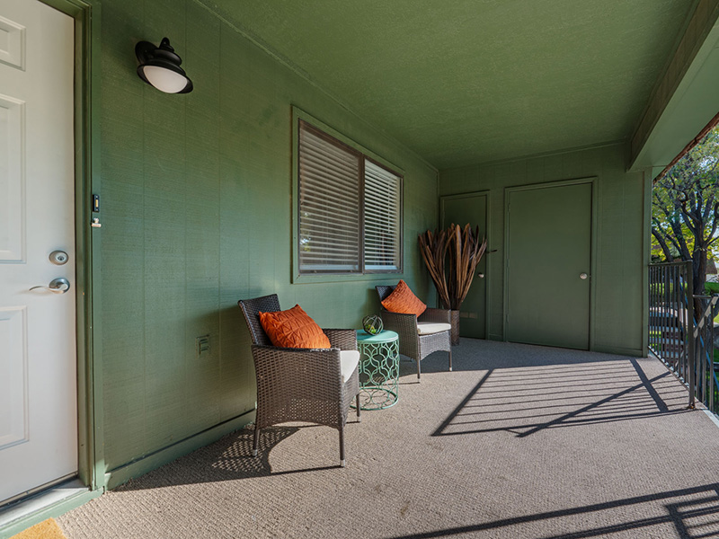 Apartment Entry | Meadowlark Apartments
