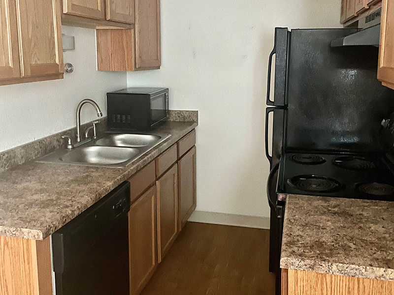 Kitchen Appliances | The Reserve at Water Tower Village Apartments in Arvada, CO