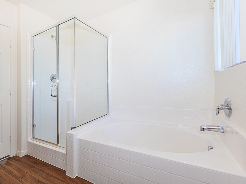 Bathroom Tub | Suncrest Townhomes in Las Vegas, NV