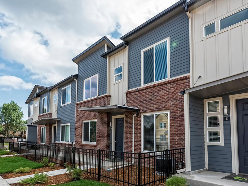 Townhome Exteriors | Willow Point Townhomes in Denver, CO