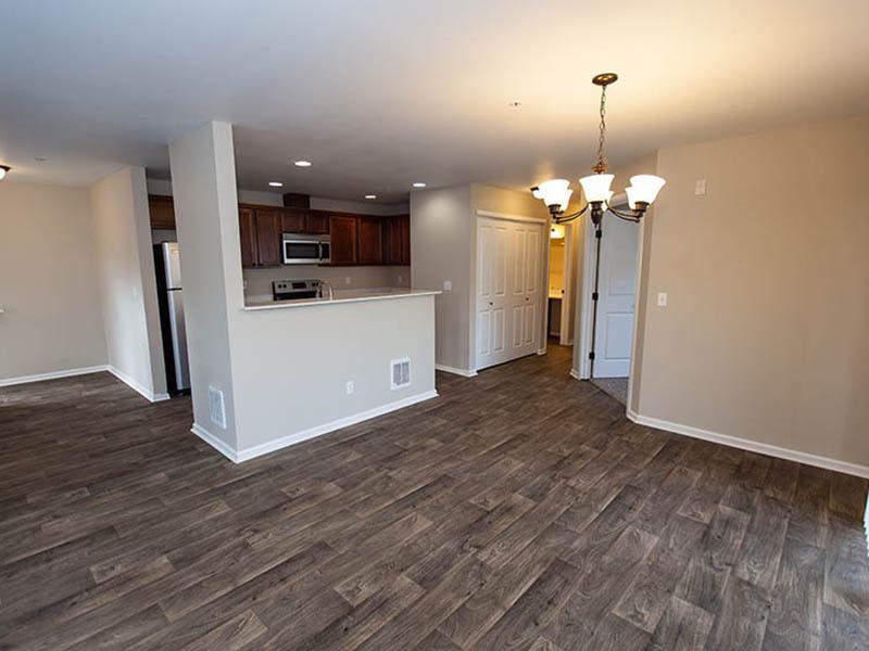 Living Room | The Outlook Apartments in Graham, WA