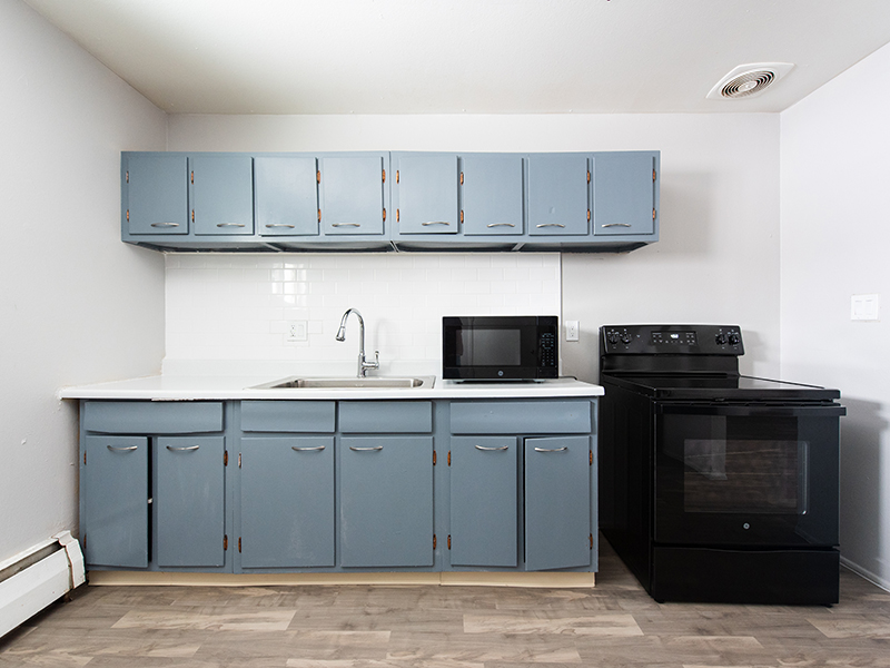 Kitchen | The Outpost on Yukon