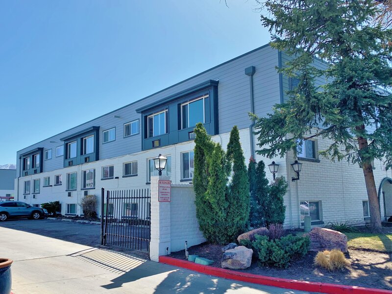 Apartment Exterior | River Rock Apartments in Salt Lake City, UT
