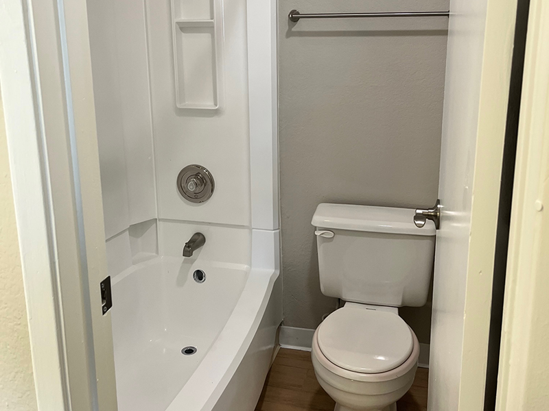 Bathroom | Gateway Villas