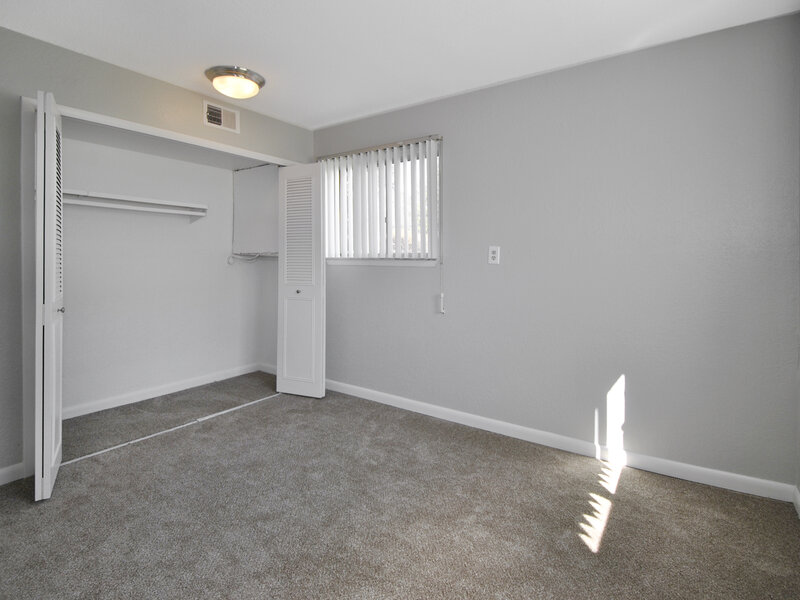 Bedroom | 3 Bedroom | Township Square Apartments in Saginaw, MI