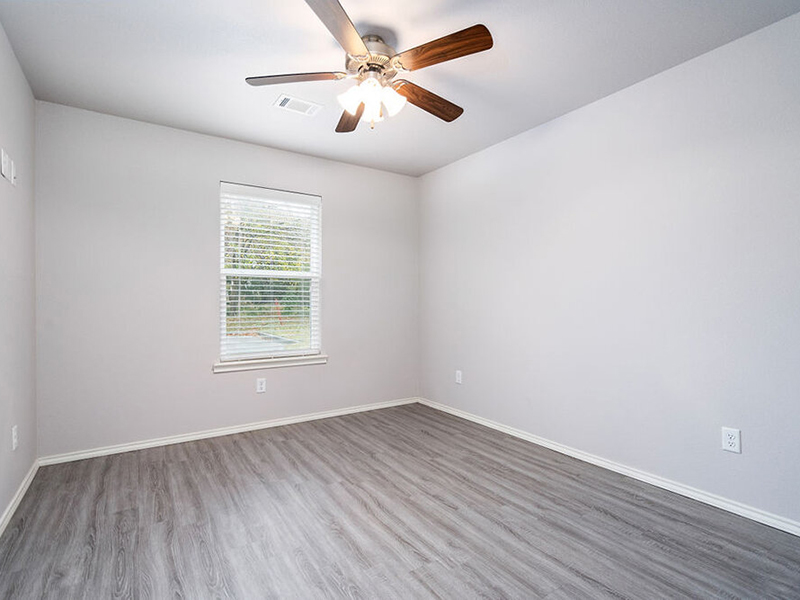 Apartment Interior | Frisco Apartments on Walnut
