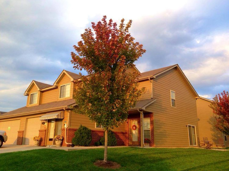 Building Exterior | Cross Creek Villas