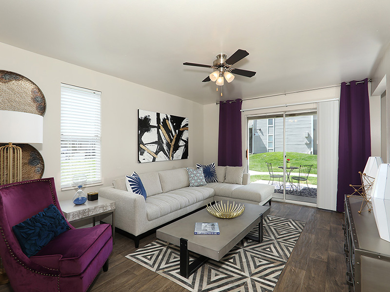 Living Room | 47Seventy Settler's Point
