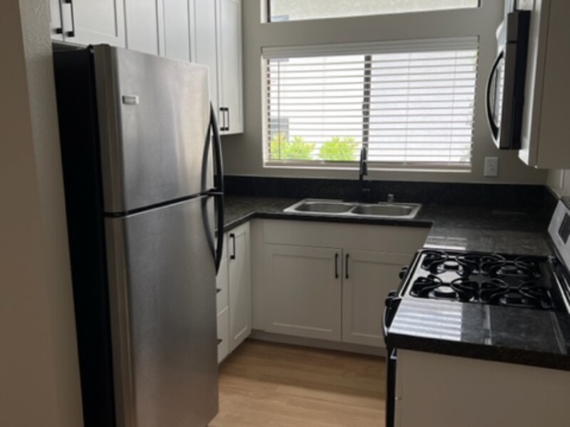 Fully Equipped Kitchen | D202 | The Heights on Superior