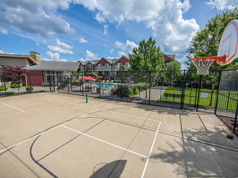 Sports Court | The Outlook Apartments in Graham, WA