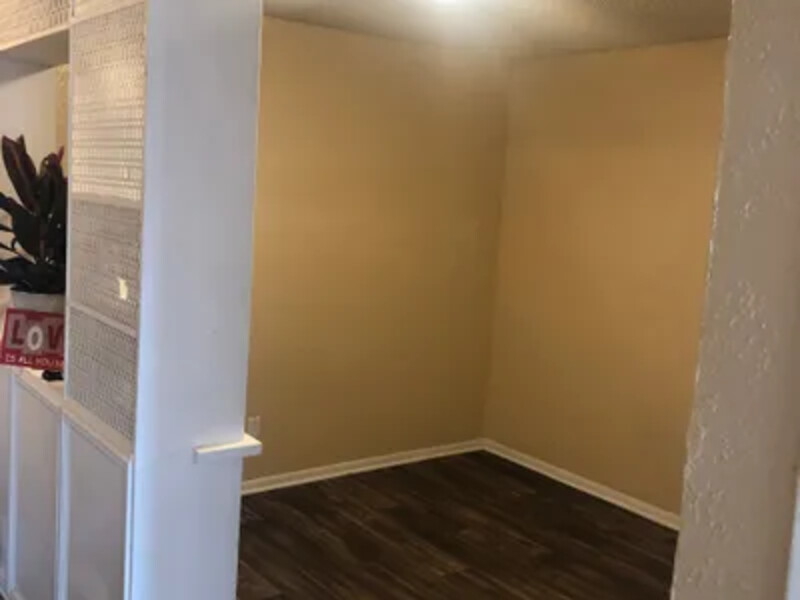 Front Room | The Regency Apartments in Arlington, TX