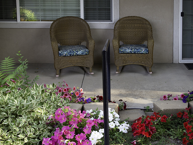 Outdoor Seating | Riley Court Senior Apartments in Bountiful, UT