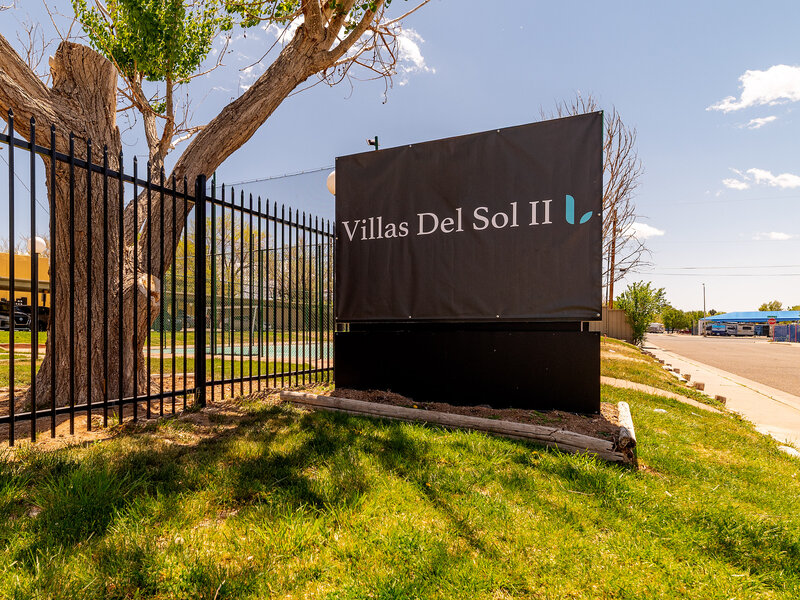 Monument Sign | Villas Del Sol II Apartments in Albuquerque, NM