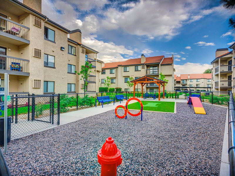 Pet Park | Santa Fe at Cottonwood Apartments in Cottonwood Heights, UT