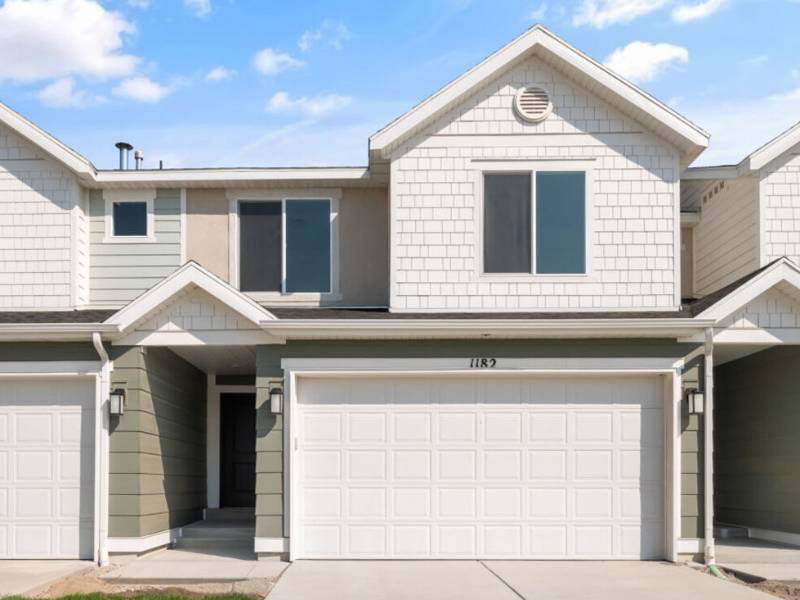 Little Valley Luxury Townhomes in Magna, UT