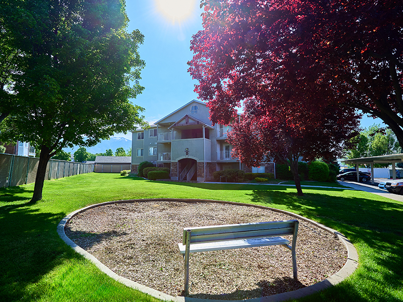 Autumn Hills Apartments in Layton, UT