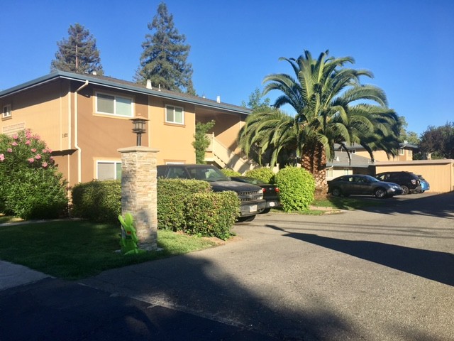 Mendocino Apartments in Concord, CA