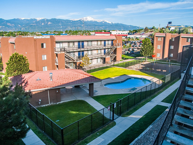 Vistas at the Citadel Apartments in Colorado Springs, CO