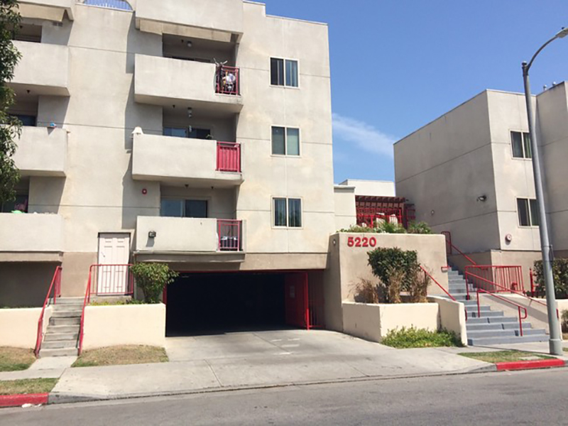 Harmony Gates Apartments in North Hollywood, CA