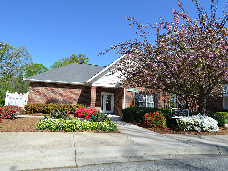 Carolina Oaks Apartments in Greensboro, NC